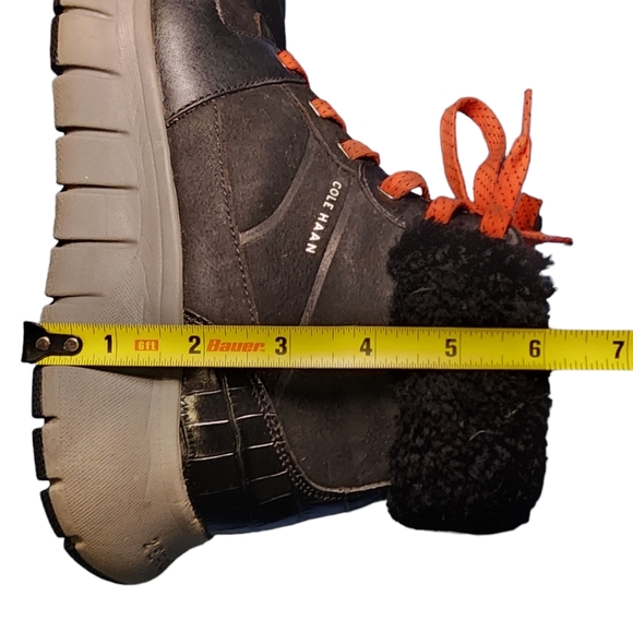 Cole Haan laced winter boots | Woman's 9½ | water resistant - Picture 11 of 12